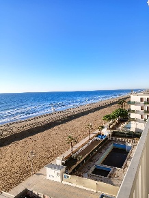 Foto Locale commerciale in via roma, Jesolo Lido Ovest, Faro di 55 m²