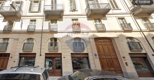 Foto Negozio in Via Buniva, Torino Vanchiglia di 45 m² con 2 locali