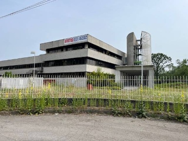 Foto Locale commerciale a Legnano Vecchio Ospedale - Sant'Erasmo di 1000 m²
