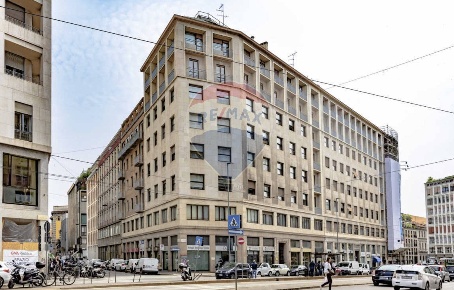 Foto Ufficio in Via Alberico Albricci, Milano Duomo di 159 m² con 6 locali