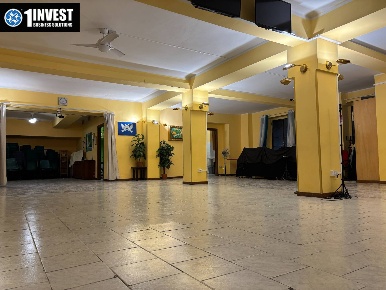 Foto Ufficio a Milano di 270 m² con 3 locali in vendita