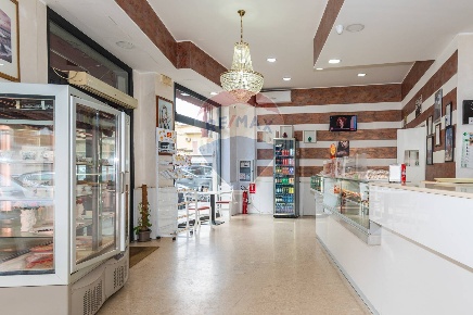 Foto Attività commerciale in via filisto, Siracusa Tica - Zecchino