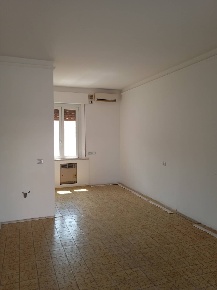 Foto Laboratorio in via Di Gasperi, Gambettola di 40 m² con 1 locali