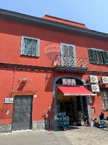 Foto Ufficio in Via Emanuele Gianturco, Napoli Zona Industriale - Marina