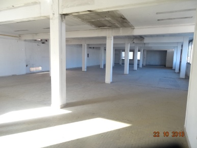 Foto Attività commerciale in Via Romana, Lucca Arancio di 780 m² in affitto