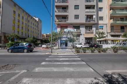 Foto Attività commerciale in CORSO GELONE, Siracusa Gelone - Cadorna