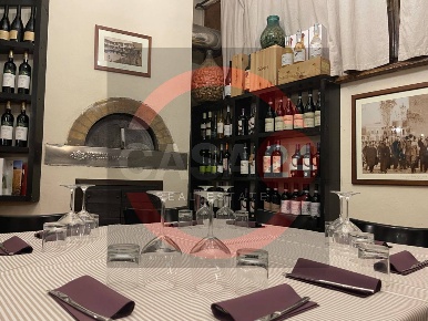 Foto Attività commerciale a Latina di 170 m² con 4 locali in vendita