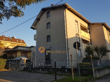 Foto Laboratorio in Via Gerbone, Busto Arsizio Santissimi Apostoli