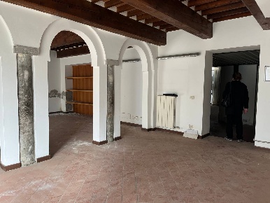 Foto Attività commerciale in via la nunziatina, Pisa Sant'Antonio di 280 m²