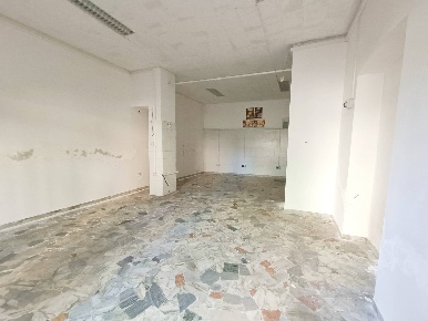 Foto Attività commerciale a Casavatore di 90 m² in affitto