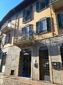 Foto Ufficio a Gavirate Centro di 70 m² con 3 locali in affitto