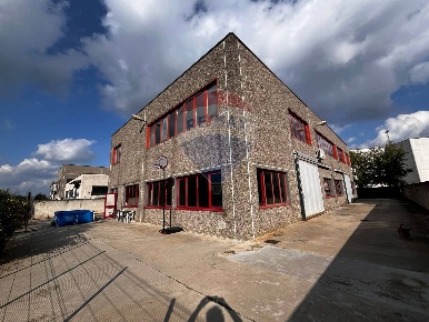 Foto Laboratorio in via Marconi, Fornovo San Giovanni di 300 m² in affitto