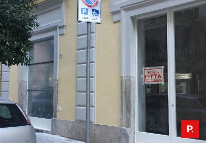 Foto Locale commerciale in Via Turati, Caserta Corso Trieste di 45 m²
