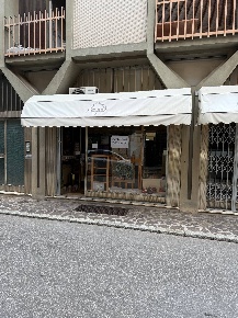 Foto Locale commerciale a Mantova Centro di 45 m² con 2 locali in affitto