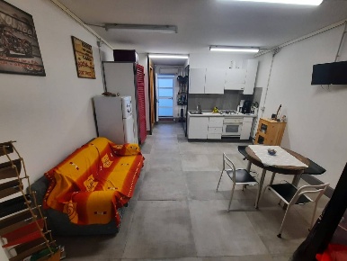 Foto Laboratorio in Via Giustiniano, Napoli Soccavo di 35 m² con 1 locali