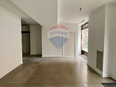 Foto Locale commerciale in Via Giuseppe Pipitone Federico, Palermo di 47 m²
