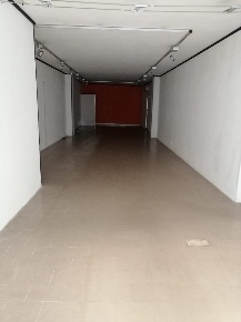 Foto Attività commerciale a Fucecchio di 122 m² con 1 locali in affitto