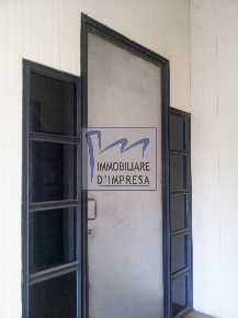 Foto Laboratorio in Via Trieste, Parma San Leonardo di 130 m² con 1 locali