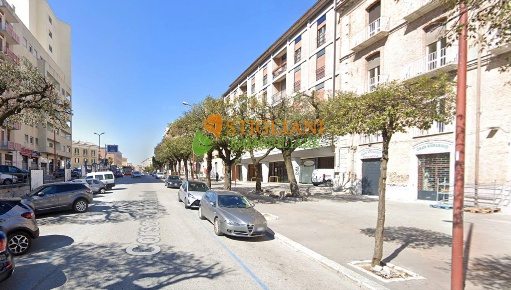 Foto Ufficio in Corso Bucci, Campobasso Centro di 310 m² con 10 locali
