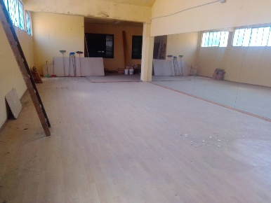 Foto Attività commerciale in via dello stillo, Capannoli Centro di 400 m²