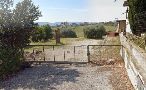 Foto Laboratorio a Monteprandone di 700 m² con 4 locali in vendita