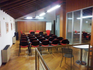 Foto Ufficio a Casier di 500 m² con 10 locali in affitto