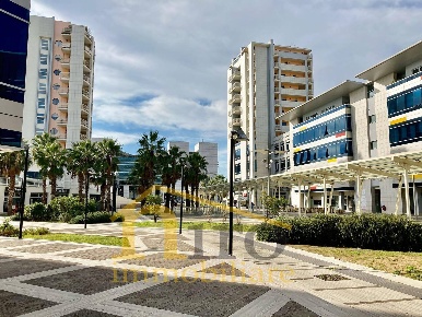 Foto Locale commerciale in PIAZZA ETTORE TROILO, Pescara di 80 m²