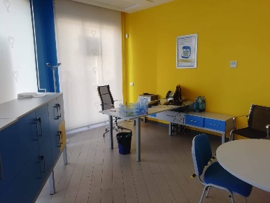Foto Locale commerciale in Via Benedetto Marcello, Firenze di 220 m²