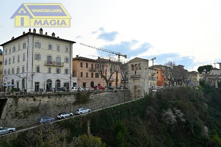 Foto Locale commerciale a Ascoli Piceno di 58 m² in vendita