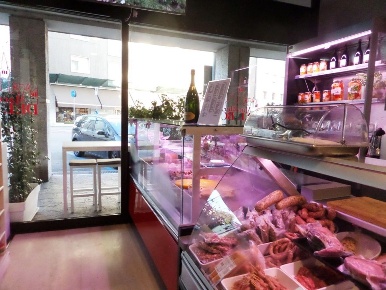 Foto Attività commerciale a Pordenone San Valentino, Ospedale di 83 m²