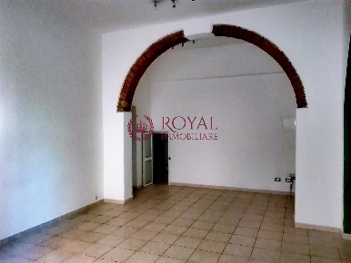 Foto Locale commerciale in Via Goldoni, Livorno Cisternone di 55 m²