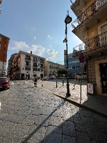 Foto Attività commerciale a Avellino Centro Storico di 35 m² in affitto