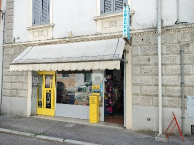 Foto Negozio in via Dante Alighieri, Gradisca d'Isonzo Centro di 30 m²