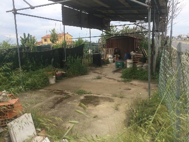 Foto Magazzino in via antonio gramsci, Cascina Navacchio Sud di 35 m²