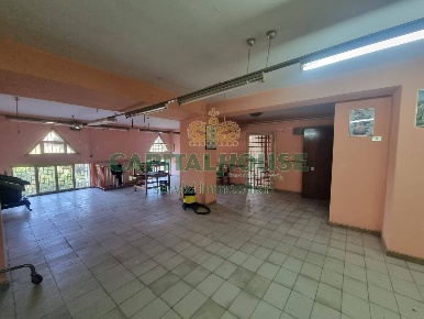 Foto Locale commerciale a Montoro Torchiati di 116 m² con 2 locali