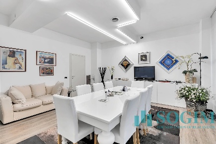 Foto Ufficio in Via Ticino, Monza San Fruttuoso di 118 m² con 1 locali