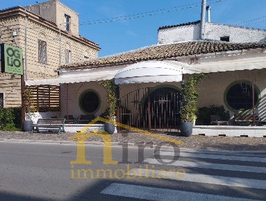 Foto Attività commerciale in via Giuseppe Garibaldi, Silvi Silvi Marina
