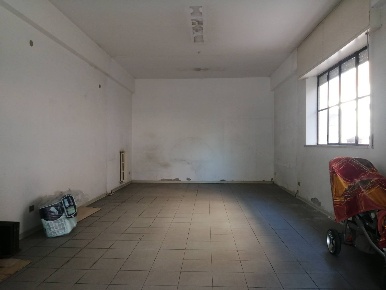 Foto Attività commerciale in via valdera c, Ponsacco Centro di 50 m²