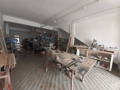 Foto Locale commerciale in Via Roma, Ortovero Centro di 120 m² con 2 locali