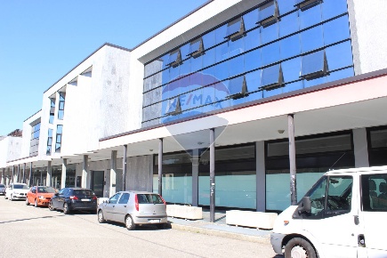 Foto Ufficio in VIA CARNIA, Busto Arsizio San Michele di 740 m² in affitto