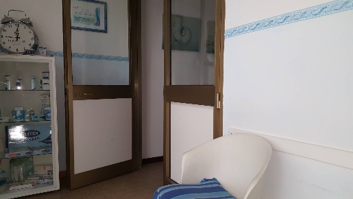Foto Attività commerciale in Via del lavoro, Santa Maria a Monte di 60 m²