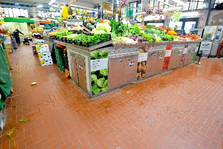 Foto Attività commerciale in Piazza Terralba, Genova San Fruttuoso di 30 m²