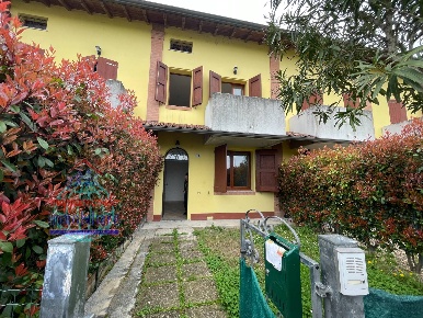 Foto Villa a schiera in Via Martiri della Libertà, Terre del Reno di 140 m²