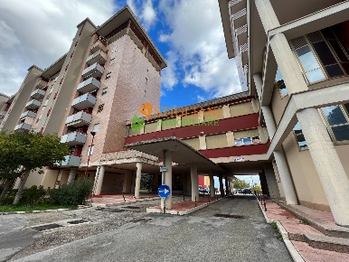 Foto Ufficio in Piazza Molise, Campobasso Via XXIV Maggio, CEP di 390 m²