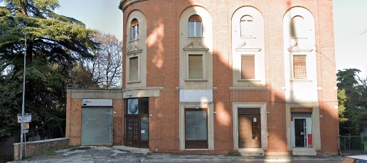 Foto Locale commerciale in VIA TRENTO, Macerata Centro di 150 m² in vendita