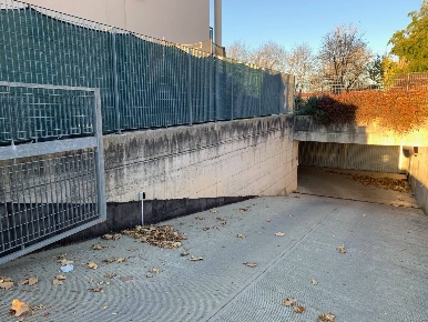 Foto Magazzino in VIA ALLE FABBRICHE, Caselle Torinese di 40 m² in vendita