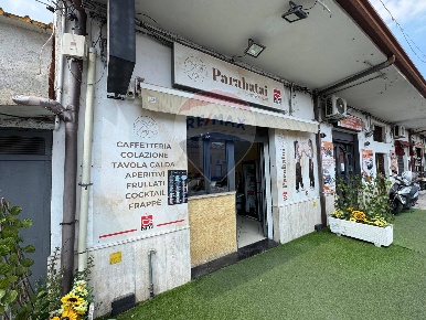 Foto Bar in Via Taranto, Catania Barriera - Leucatia di 50 m² con 2 locali