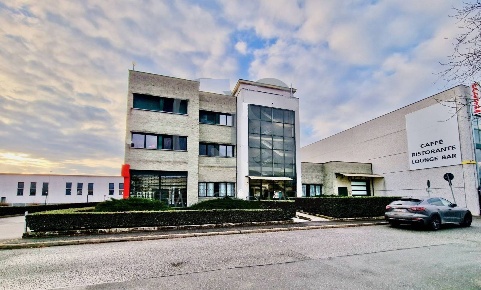 Foto Ufficio in Via Torino, Ciriè di 46 m² con 2 locali in vendita