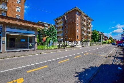 Foto Attività commerciale in via trieste, Muggiò Centro di 75 m² in vendita
