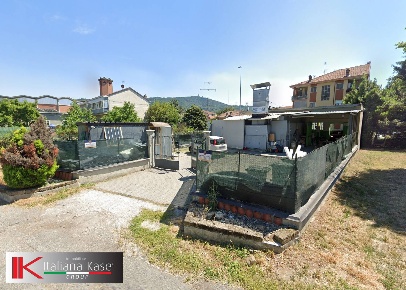 Foto Locale commerciale in via Novara, San Mauro Torinese Centro di 300 m²